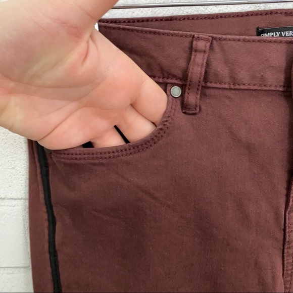 LAST CHANCE ✨ SIMPLY VERA Raspberry MC Flex Skinny Pant - Picture 4 of 10
